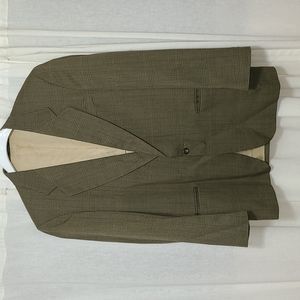 Fair Fax Suit Golden with Stripes of Blue & Red